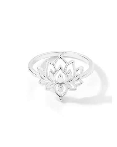 Strieborný prsteň Lotus